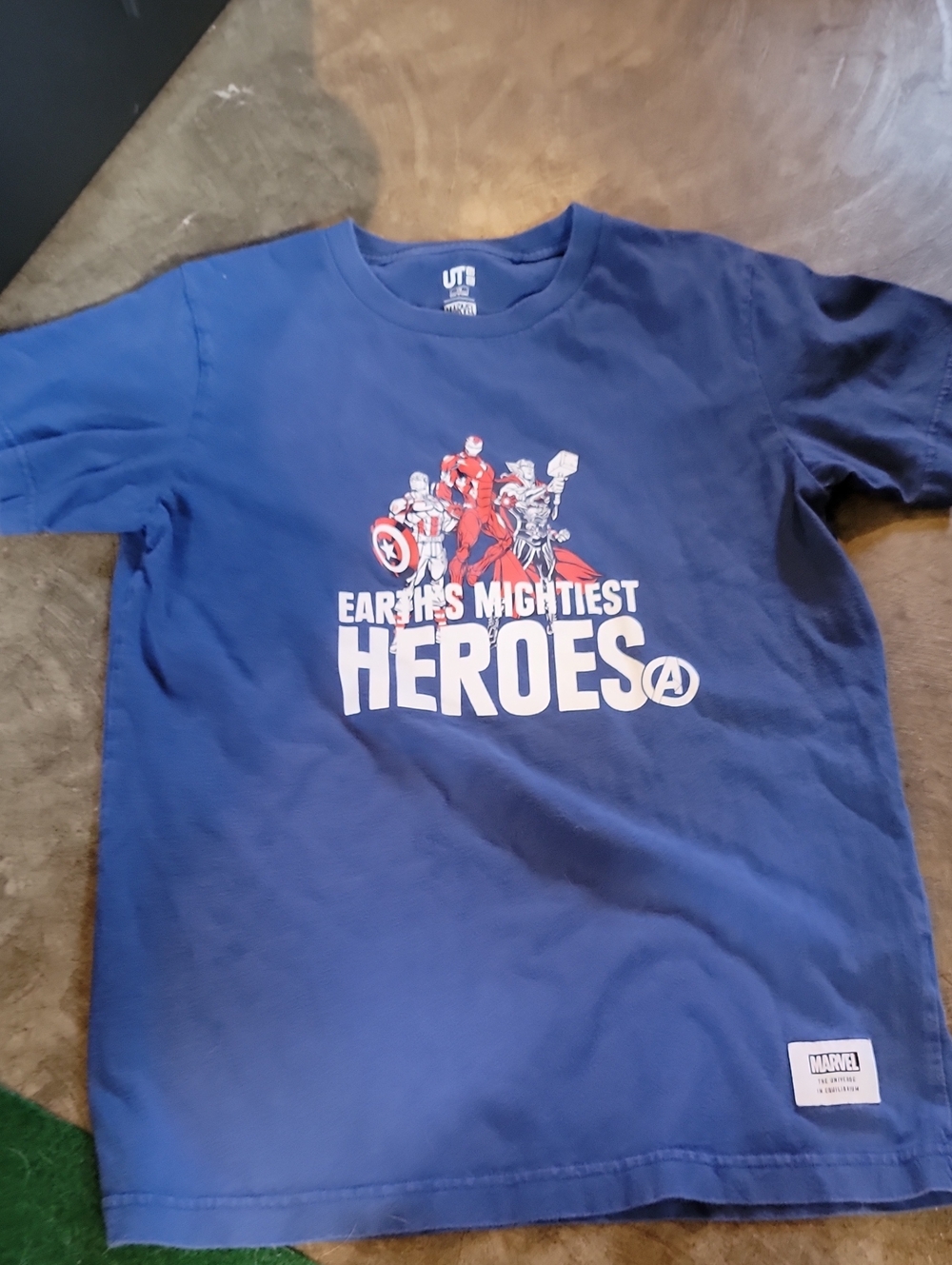 Uniqlo Navy Blue Marvel 'Earth's Mightiest Heroes' Graphic Tee